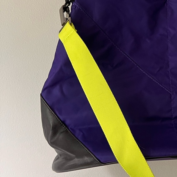 VTG UA Hobo Bag Purse Cobalt Blue Gold Neon Yellow Gym Travel Tote Under Armour - Picture 14 of 17